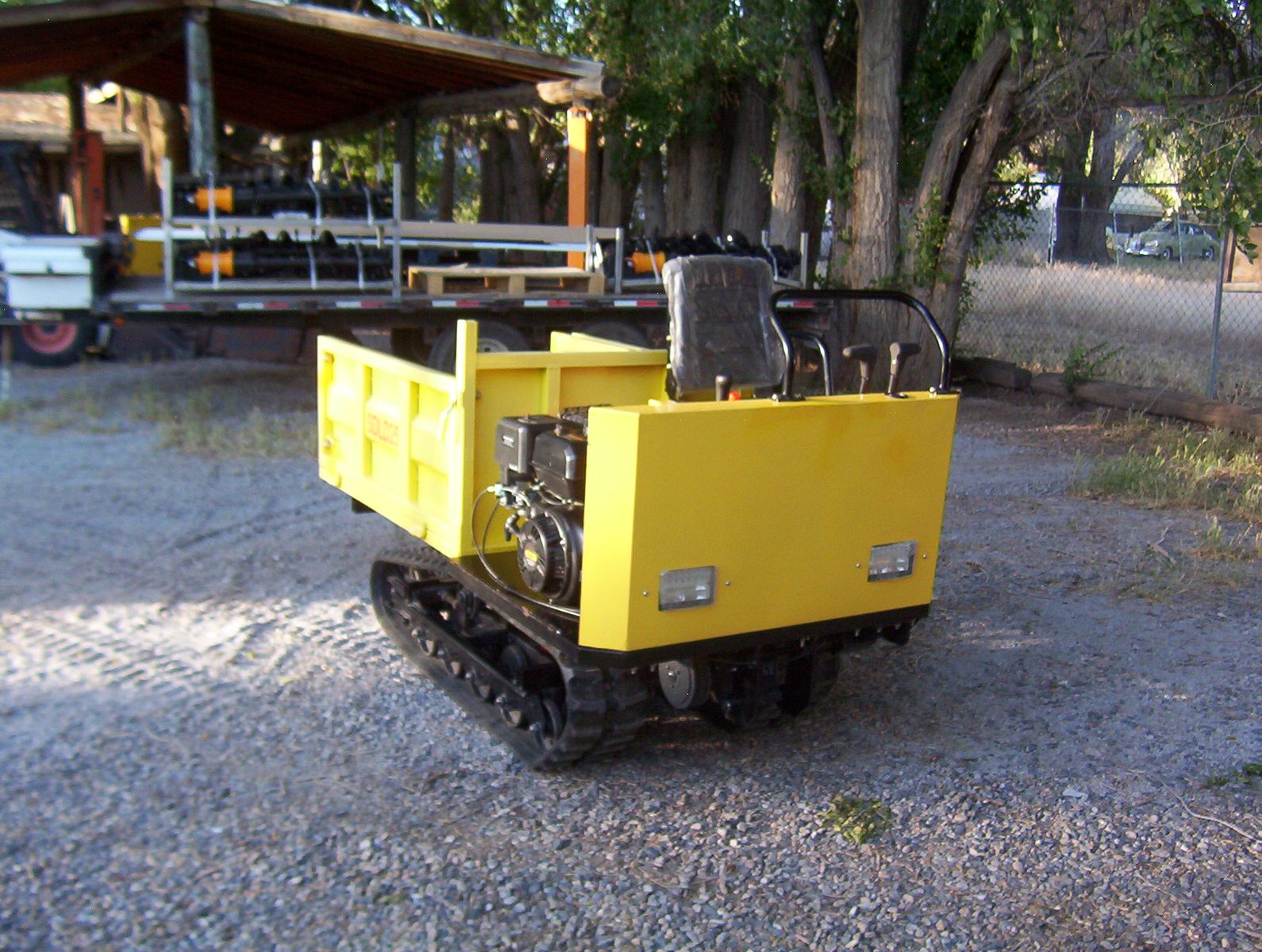 MINI DUMP TRUCK