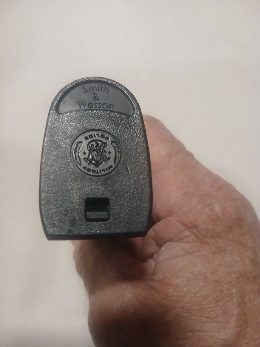 Main image 3