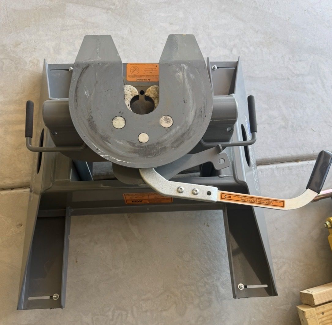 Main image 4