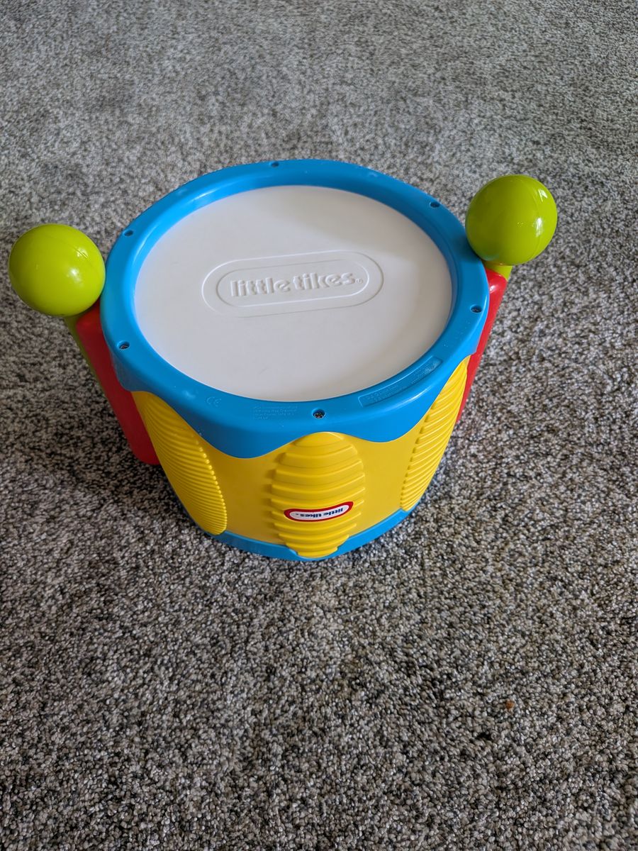 Little Tikes Drum Set Barely Used