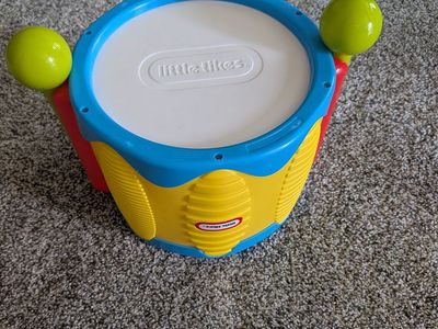 Little Tikes Drum Set Barely Used