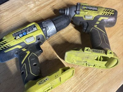 Ryobi drill set