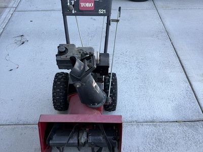 Toro 521 snow blower