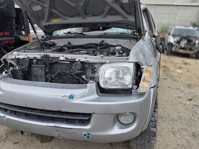 06 Toyota sequoia rolled