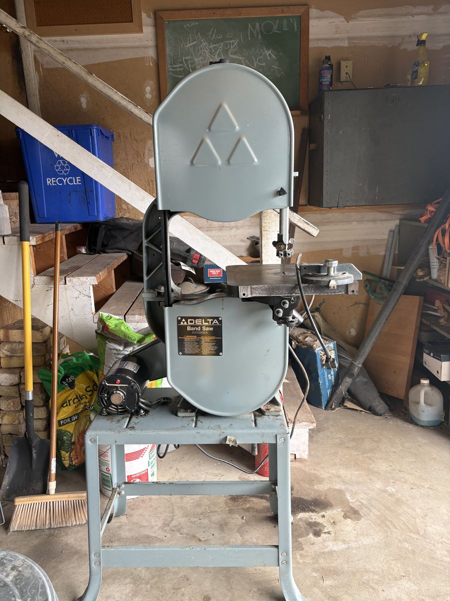 Delta Bandsaw
