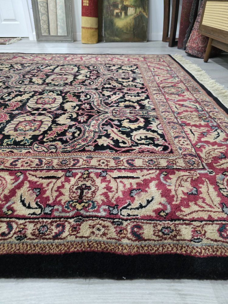 Main image 5