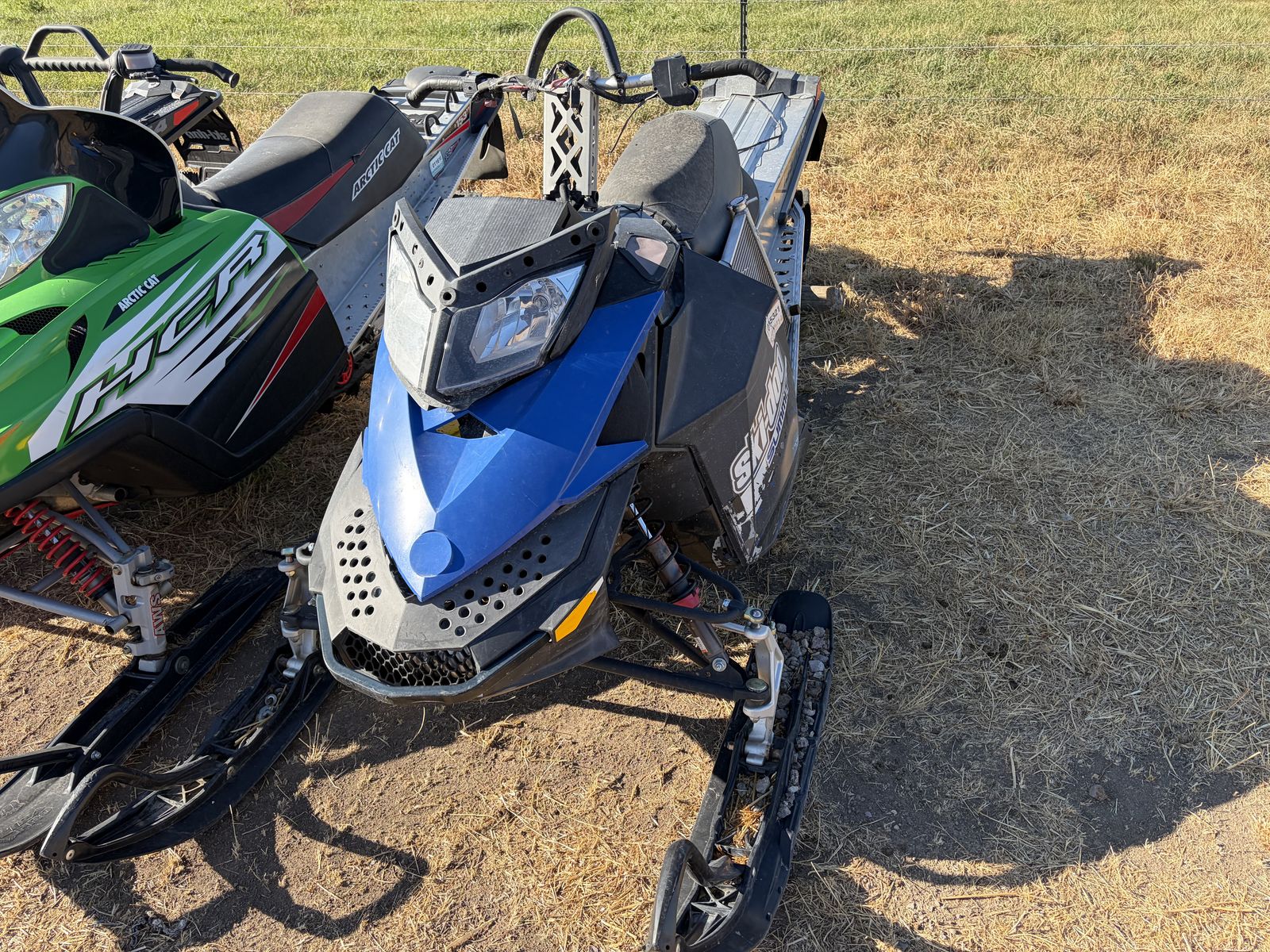 Main image 10