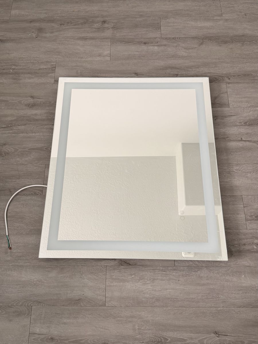 Dyconn led blacklit mirror