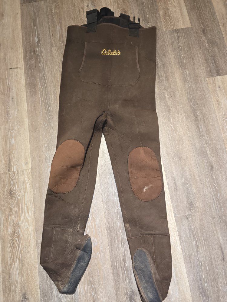 Cabela's Brown Neoprene Chest Waders with Suspenders - Fishing/Hunting Gear