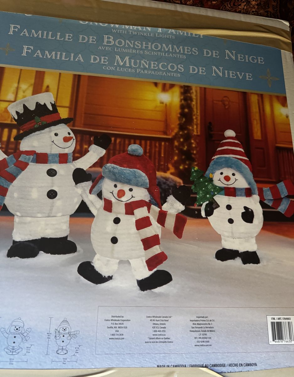 Snow Man Family Outdoor Decorations