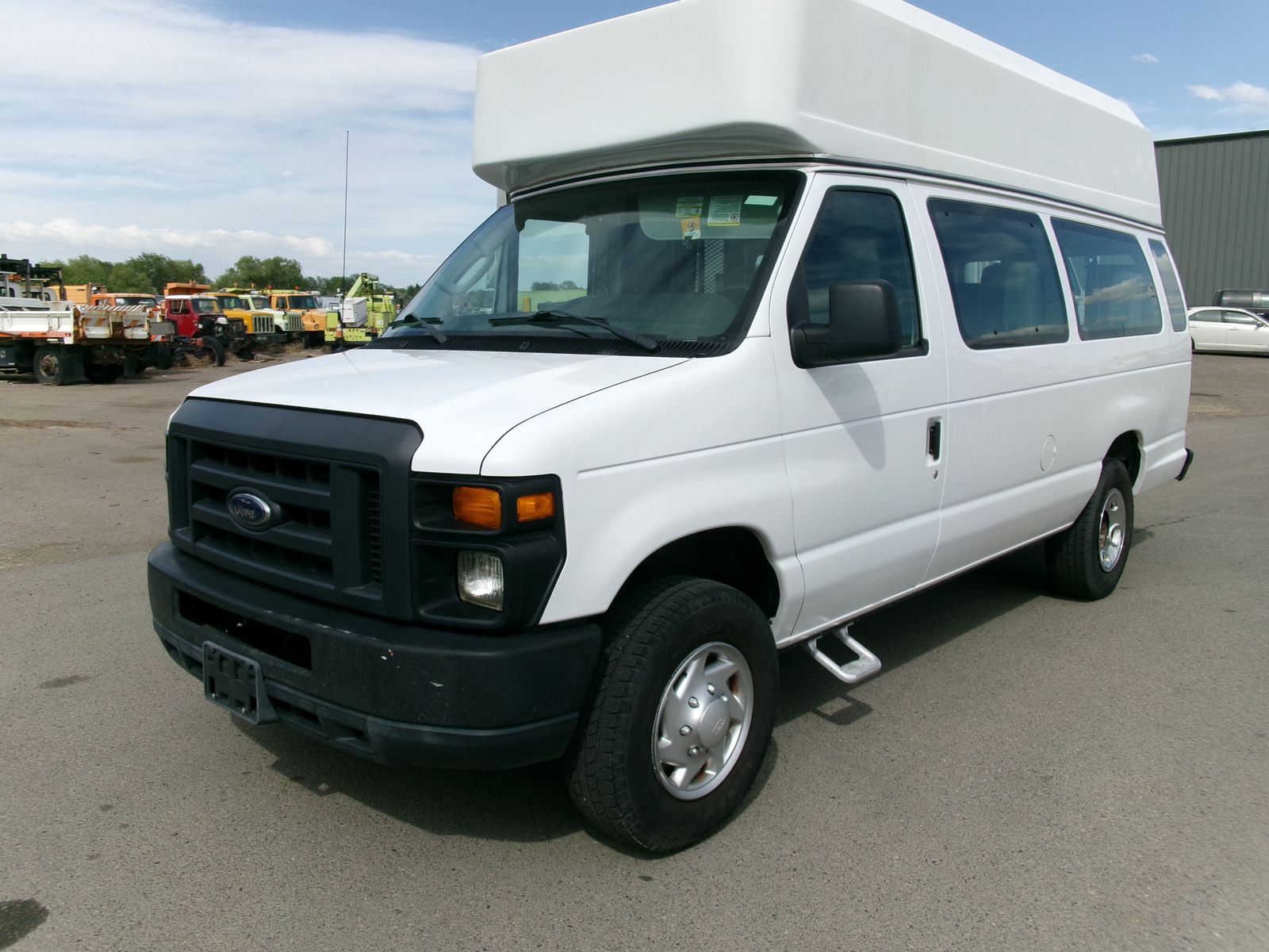 2013 Ford E350 handicap wheelchair access mobility van