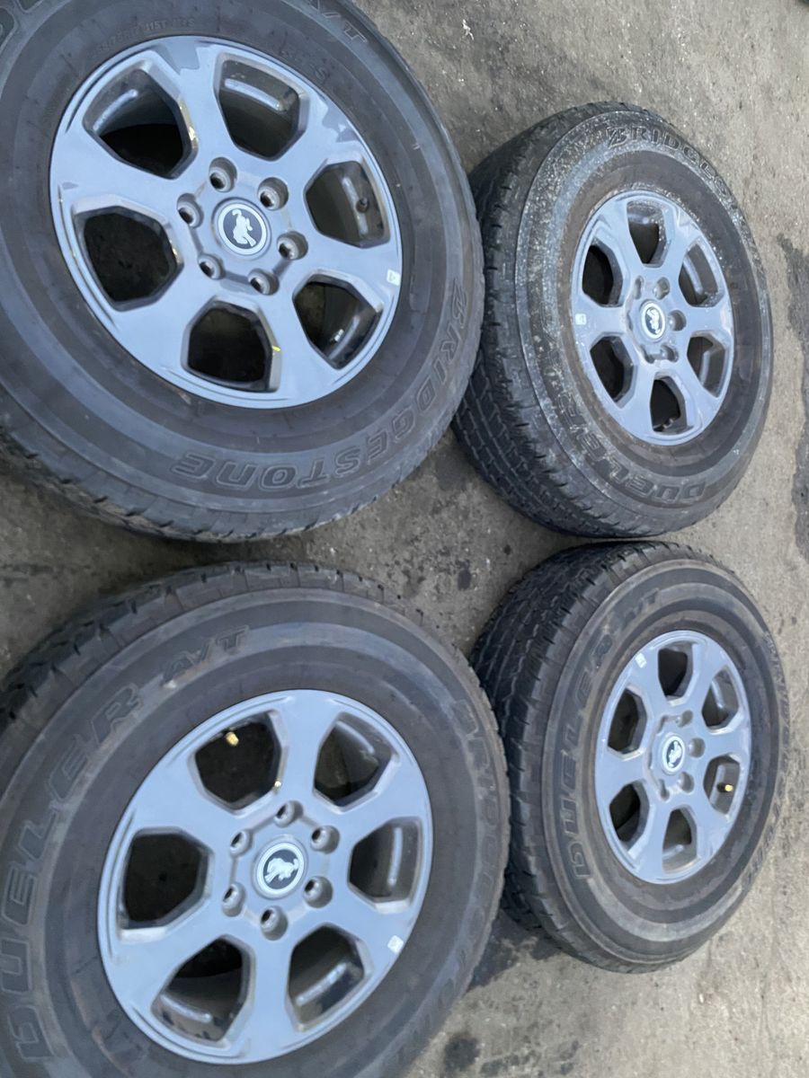Rims Tires Ford Bronco Lak New Tires Rims  Good