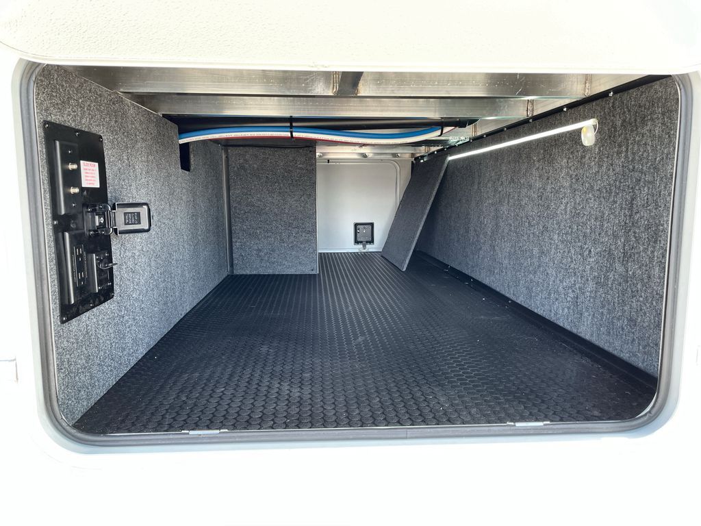 Main image 21
