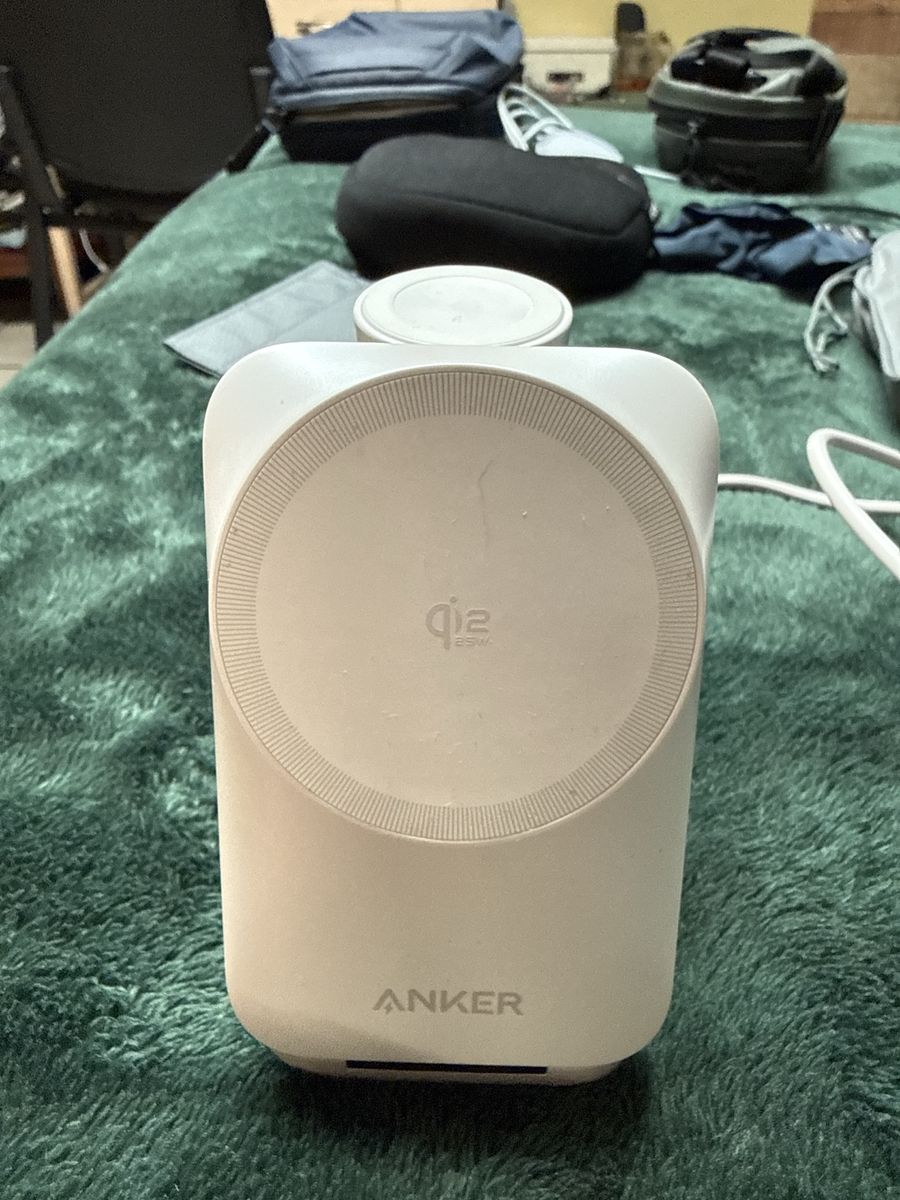 Anker Qi2 25w Wireless 3 in 1 Charging Station
