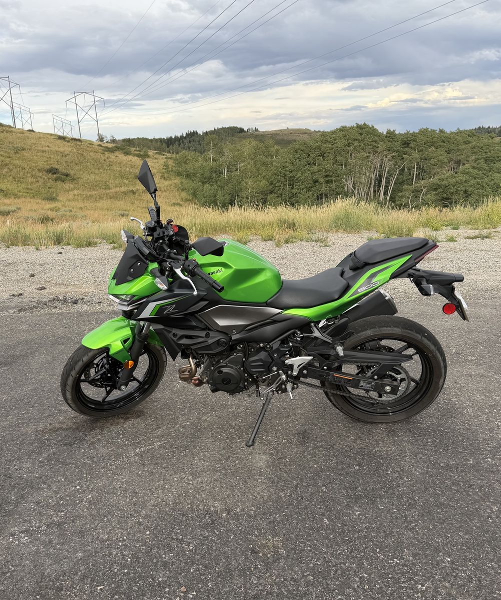 Kawasaki Z500 Naked Sport Motorcycle - Green FOR TRADE ONLY
