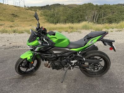 Kawasaki Z500 Naked Sport Motorcycle - Green FOR TRADE ONLY
