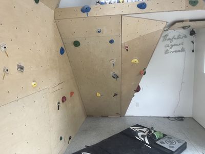 40x40in Home Climbing wall panels