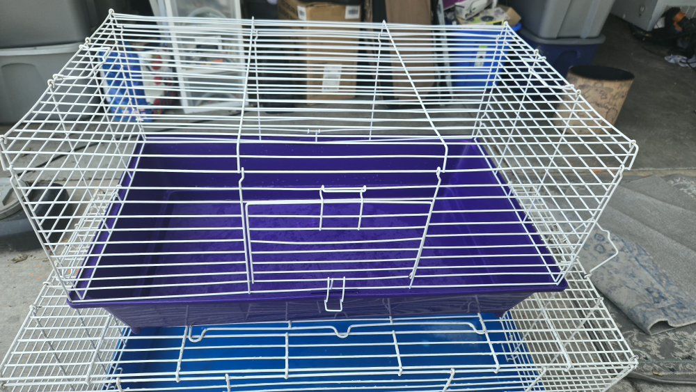 Small Animal Cage Wire Habitat with Purple Base 28x14 Inches new condition 