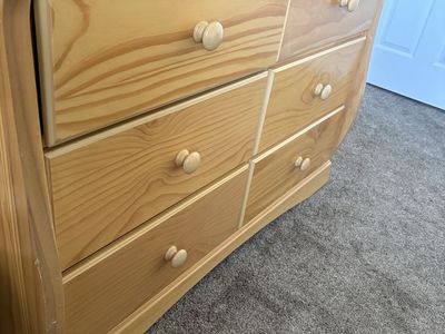Wooden 6-Drawer Dresser Natural Wood Grain Finish