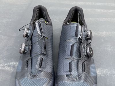 Pearl Izumi Pro Air Size 43 Road Bike Shoe