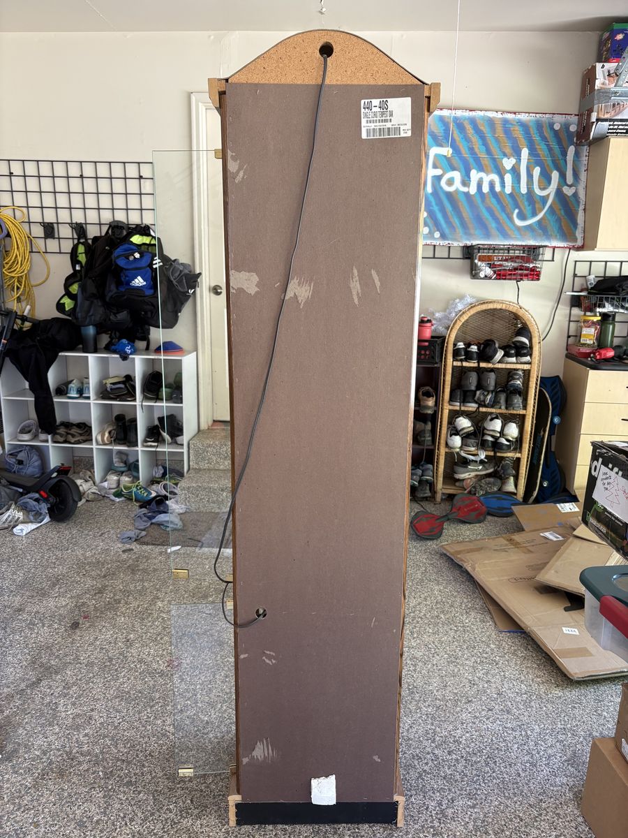 Main image 4