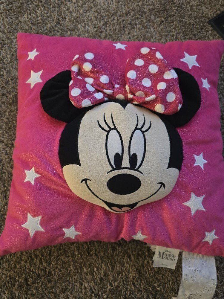 Minnie Mouse blanket & pillow
