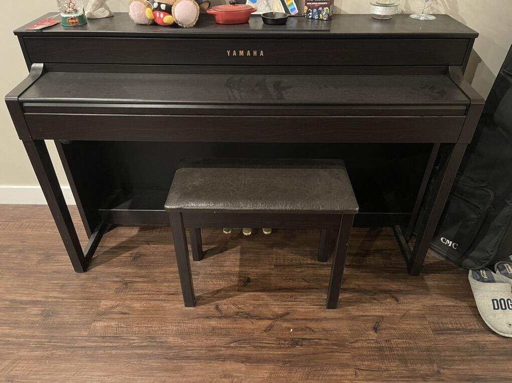 Yamaha Piano