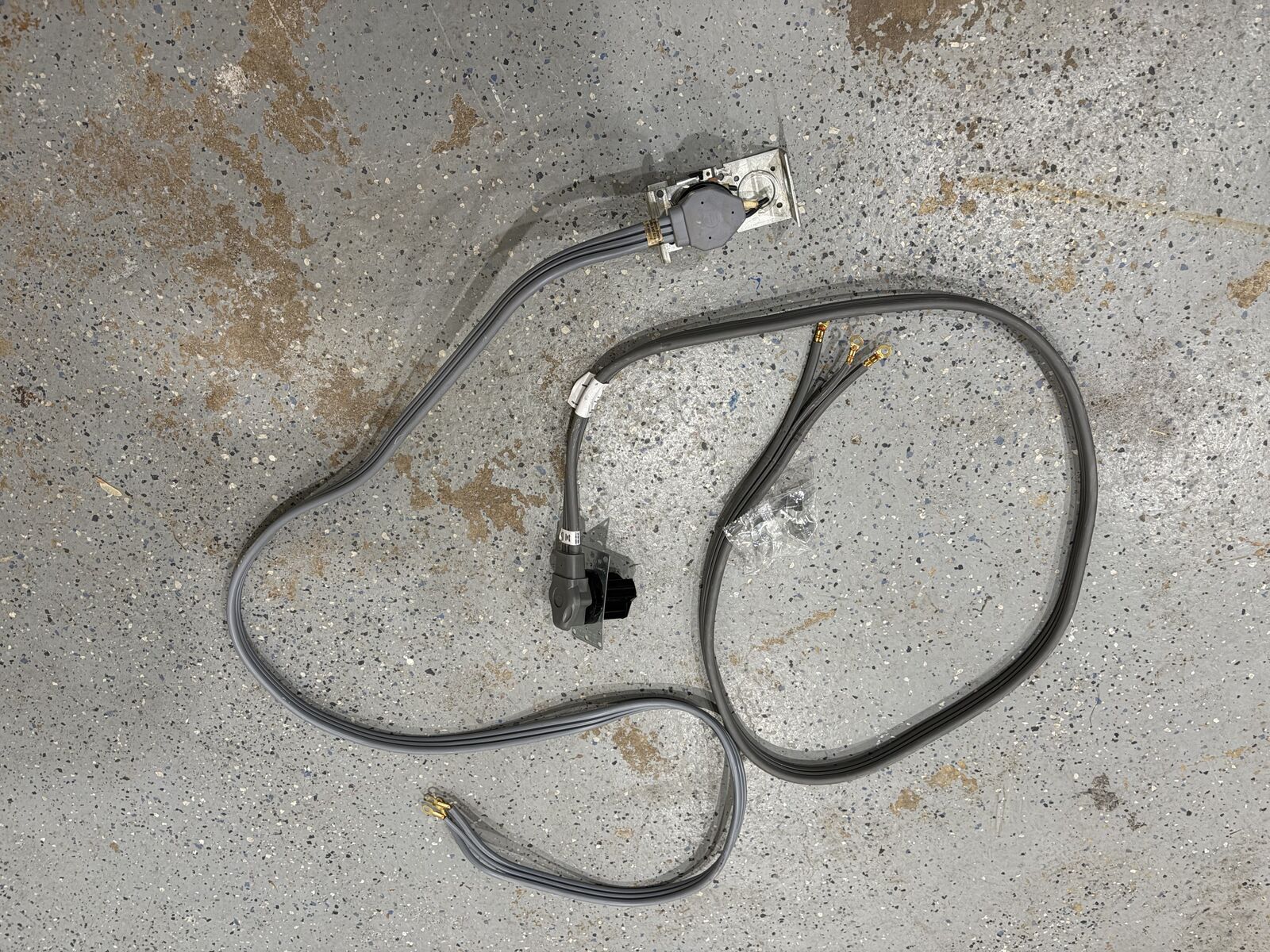 Dryer/Range Outlets and Cords