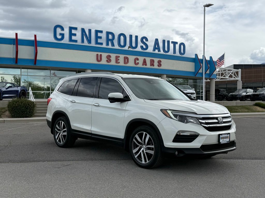 2018 HONDA PILOT Touring