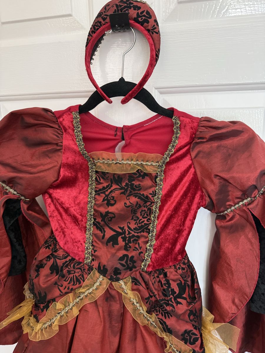 Main image 6