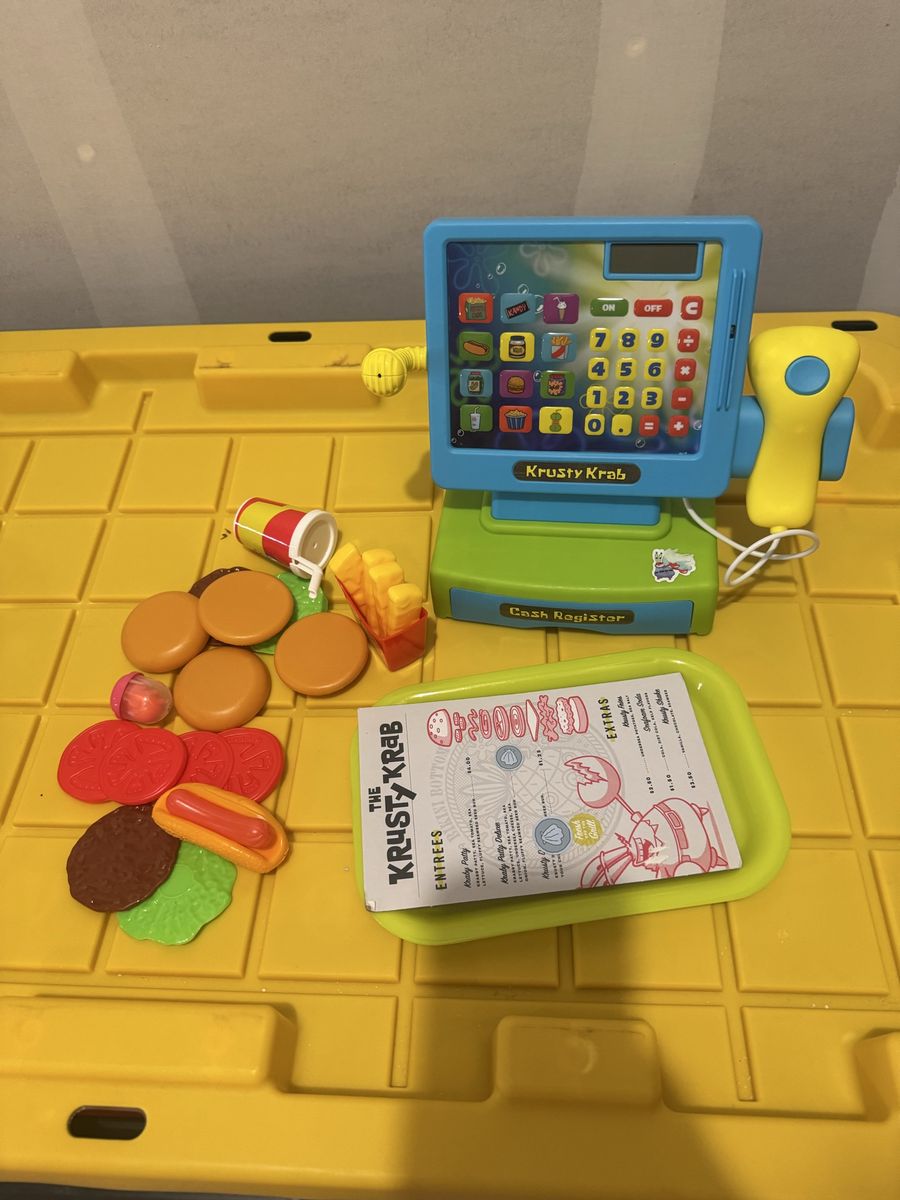 SpongeBob SquarePants Krusty Krab Cash Register Toy Playset with Food Accessories