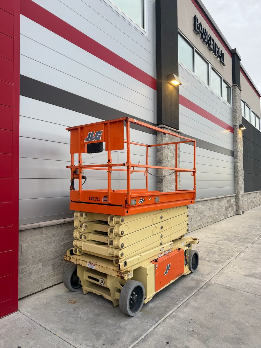 Main image 5