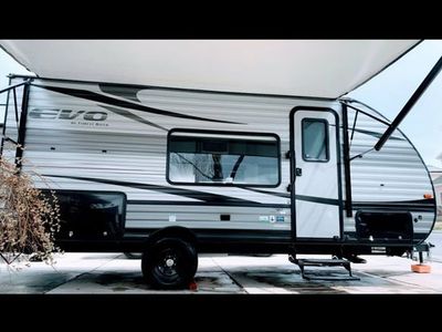 Amazing Easy To Pull Travel Trailer