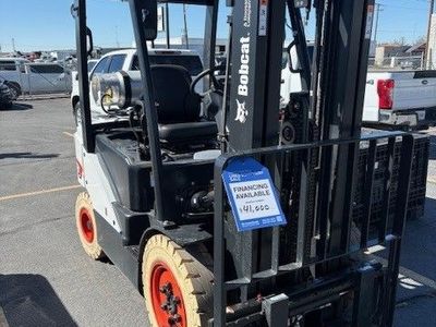 Forklift Whse 5000lb brand new 41 hrs