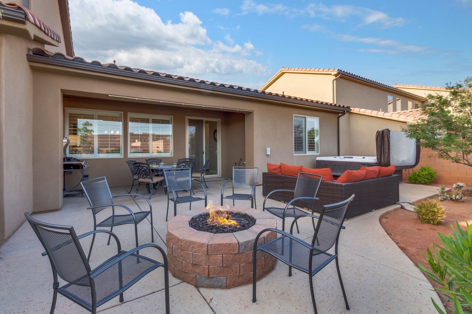 Paradise Village 86