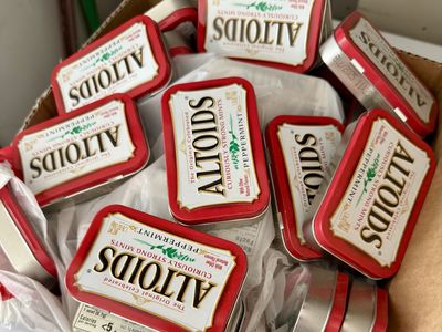 Altoid Tins (empty)