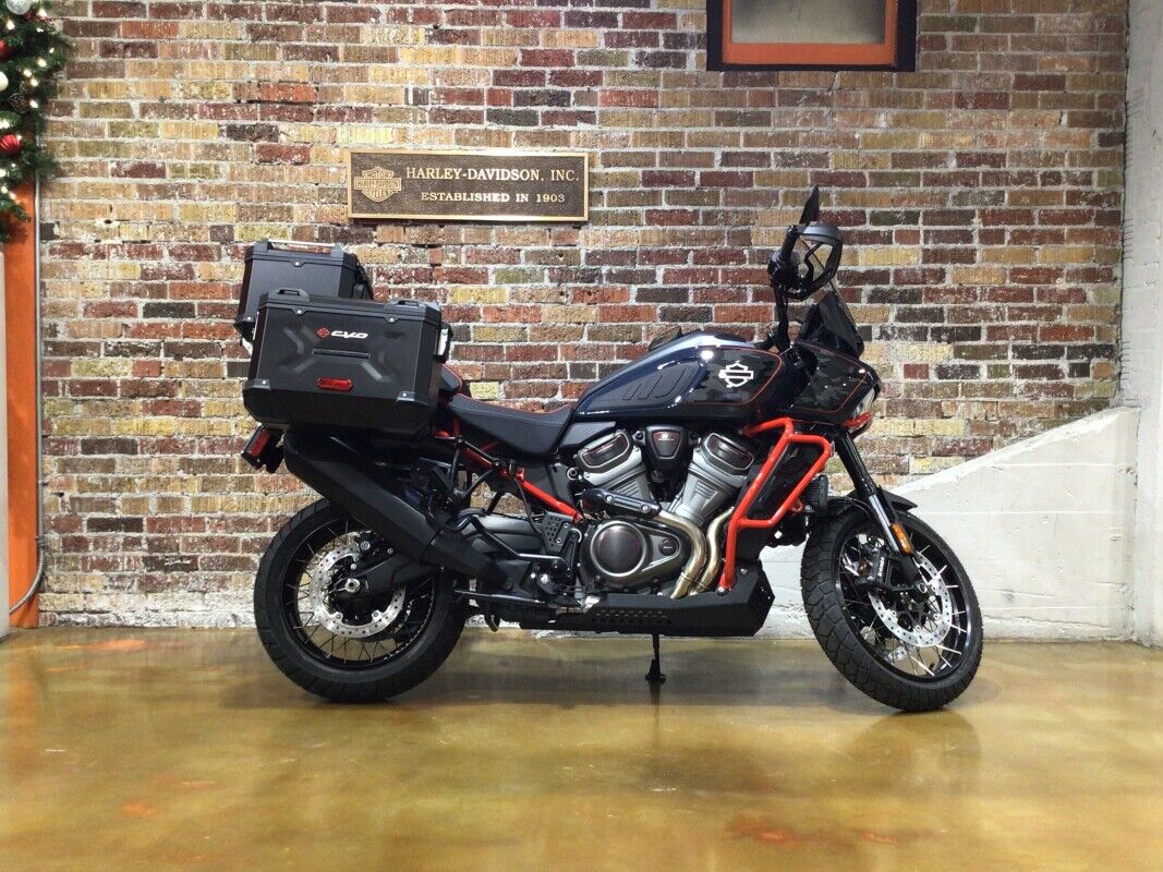 2025 Harley-Davidson CVO Pan America