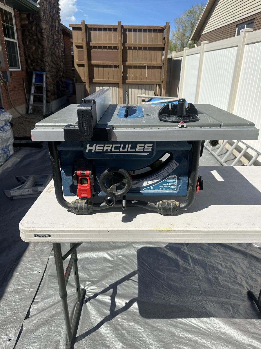 Hercules 10" Portable Table Saw