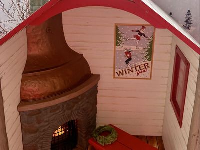 American Girl Doll or Elf On A Shelf Christmas Winter Ski Chalet Cabin Light-Up Fireplace and Winter Snow Scene decor Excellent