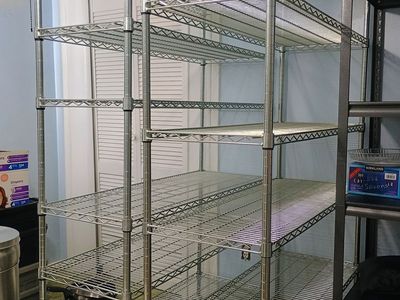 6-Tier heavy duty wire shelving unit with wheels