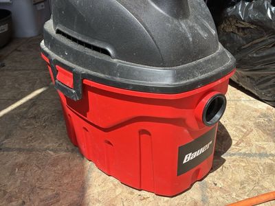 Bauer 1952E-B3 3 Gallon Red Wet/Dry Vacuum - Shop Vac 120V/60Hz/8A