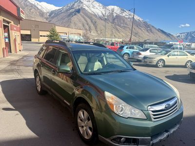 2010 SUBARU OUTBACK 2.5i Premium