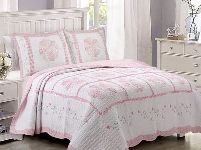 Pink Floral Patchwork Queen Quilt + Shams