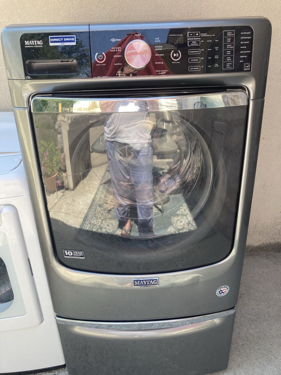 Maytag Front Load Washer in Metallic Gray
