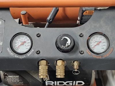 RIDGID 4.5 Gallon Air Compressor - 150 Max PSI, 3.25 Peak HP, Oil-Free Pump