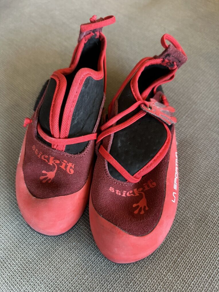 Scarpa Kid's Climbing Shoes Size 32/33 Like new