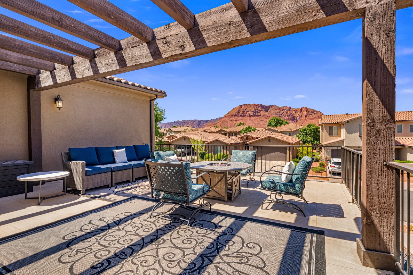 Paradise Village 80