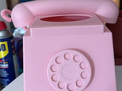 Viral Pink Retro Phone Tissue Box Holder