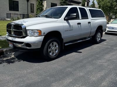 Dodge Ram 2500 Heavy Duty Truck with Camper Shell