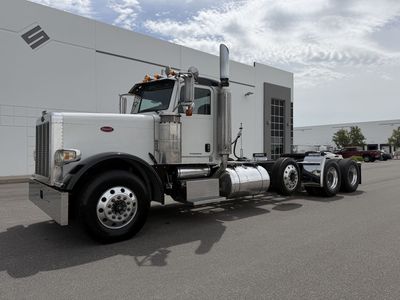 2007 Peterbilt 379 Tri-Axle Day Cab